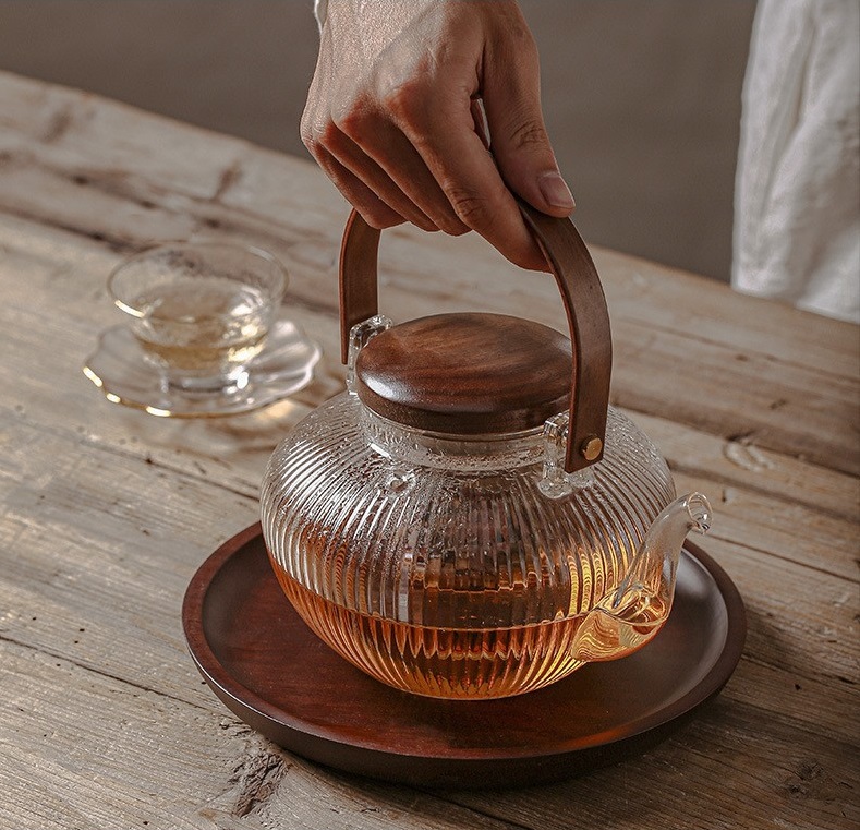 1000ml_large_capacity_boiling_glass_teapot_with_infuser_800×800_5 1000ml Large Capacity Boiling Glass Teapot with Infuser