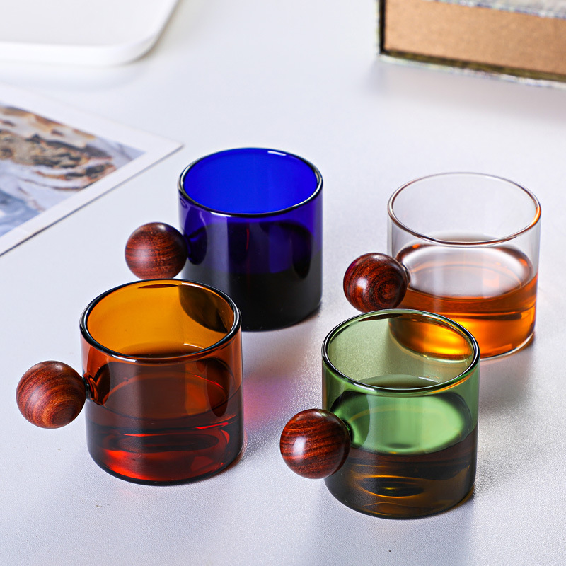 Creative Wood Ball Handle Gongfu Tea Glass Cup
