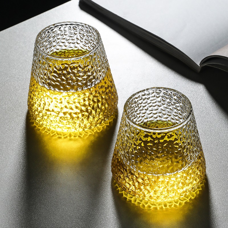 Thickened Hammered Pattern Glass Mug